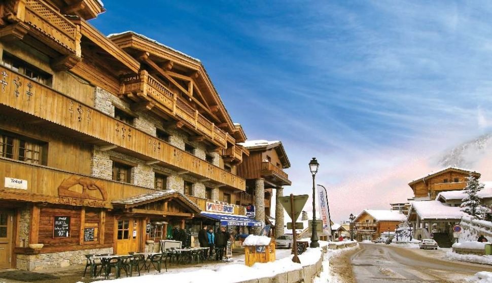 Chalet Cascades in Courchevel