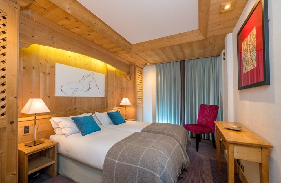 Aspen Hot Tub Suite 6 in Val d`Isere