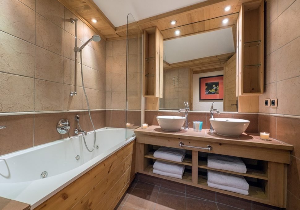 Aspen Lodge Suite 6 in Val d`Isere