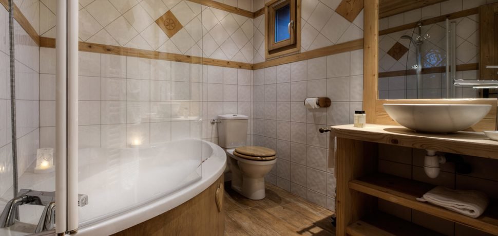 Chalet Blanche in Meribel